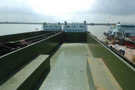 ContainerBarge (13).NEF