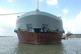 ContainerBarge (23).NEF